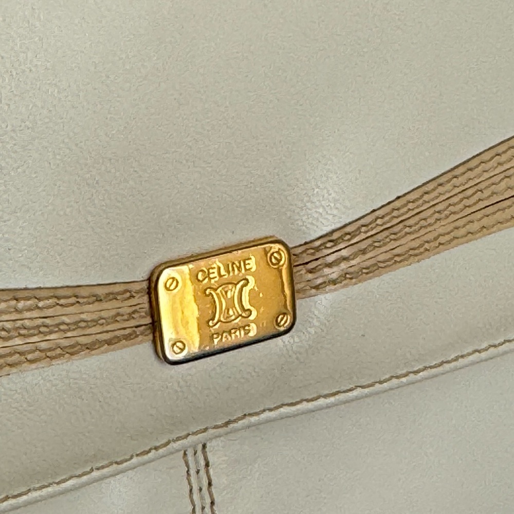 Celine Paris Gold Blason Chain Vintage Authentic White Cream Shoulder Bag Rare - Picture 10 of 16